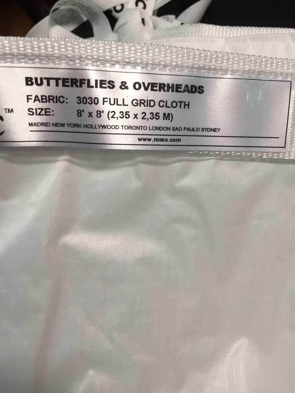 Розсіювач Rosco BUTTERFLY 3030 GRID CLOTH Full 2,35X2,35 M.(8' x 8')
