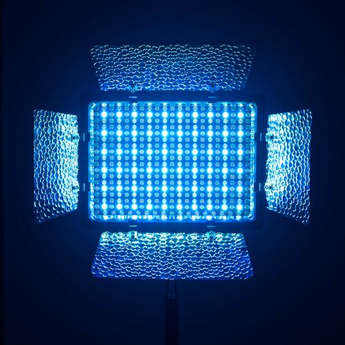 LED світло Yongnuo YN-300 IV RGB (3200-5600K)